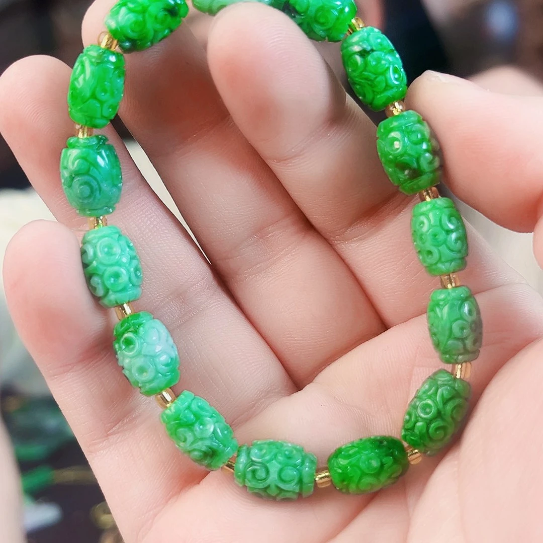 翡翠颈饰未镶嵌手链