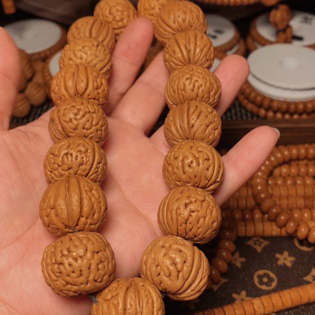 飞***子文玩核桃吊坠桃核手持