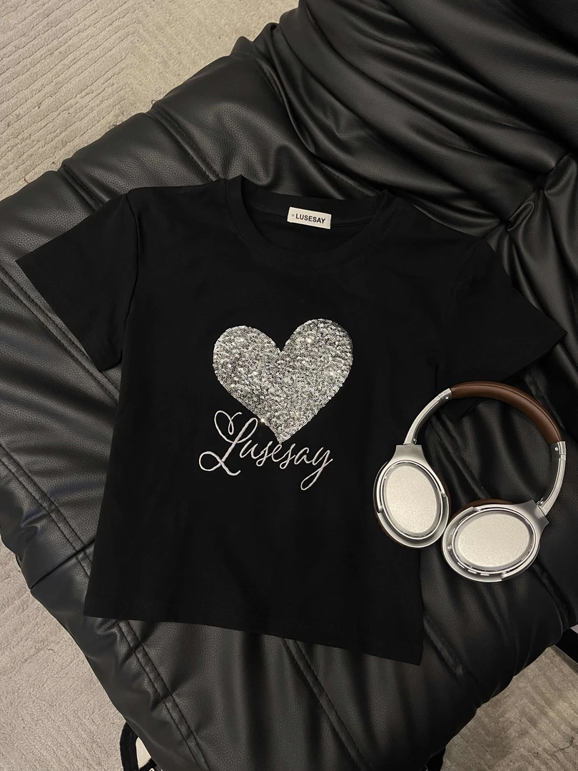 LUSESAY 亮片字母爱心 2025新款重工短袖T恤女百搭时尚上衣ins潮