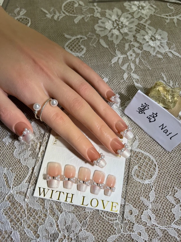 珍珠法式网红纯手工穿戴甲默认微瑕不退不换