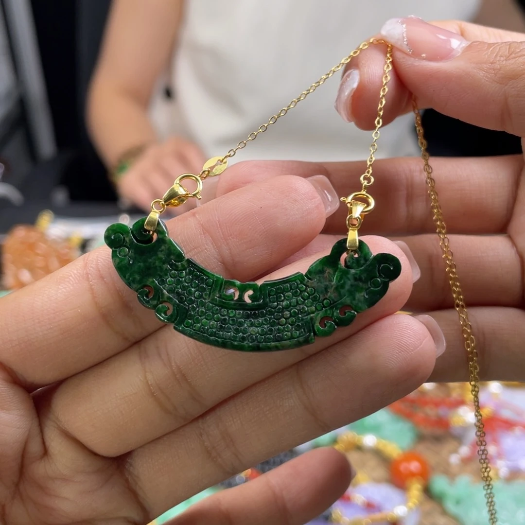 翡翠未镶嵌颈饰代编织