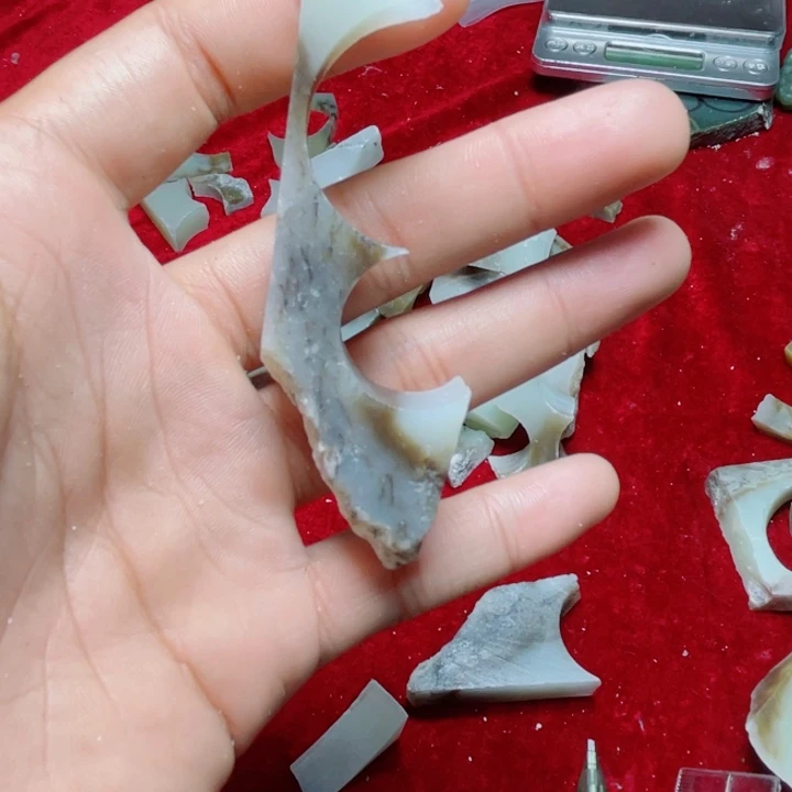 和田玉（糖玉）未镶嵌珠宝半成品