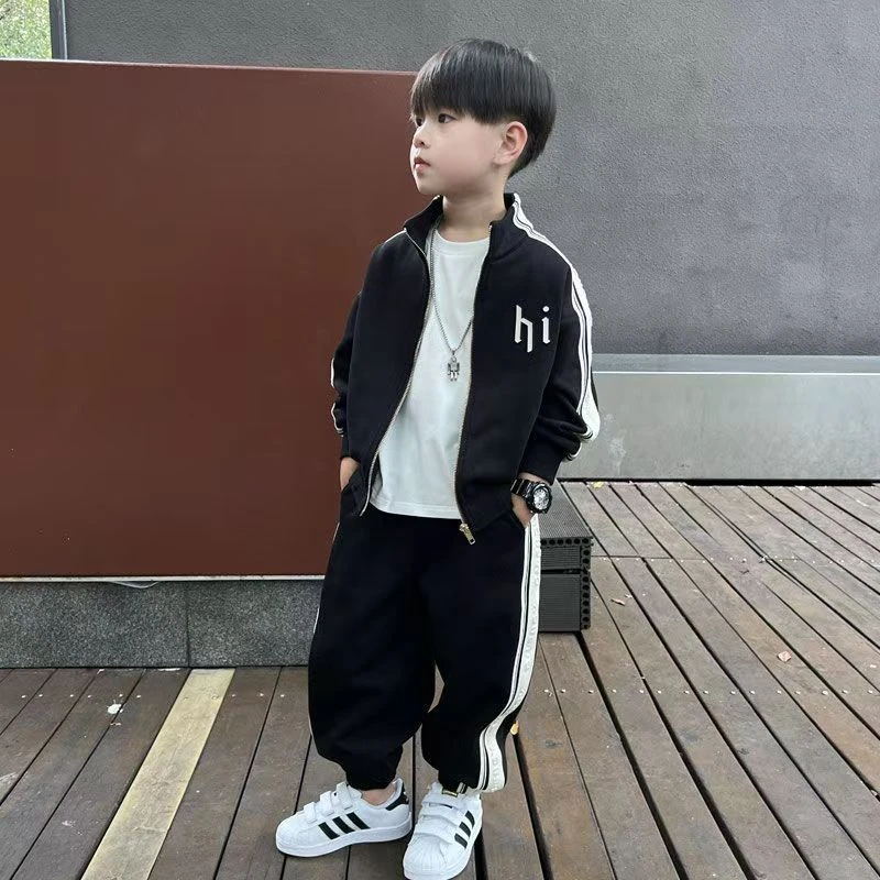 春秋2025休闲风儿童男常规套装休闲棒球服春秋款洋气春季男童痞帅