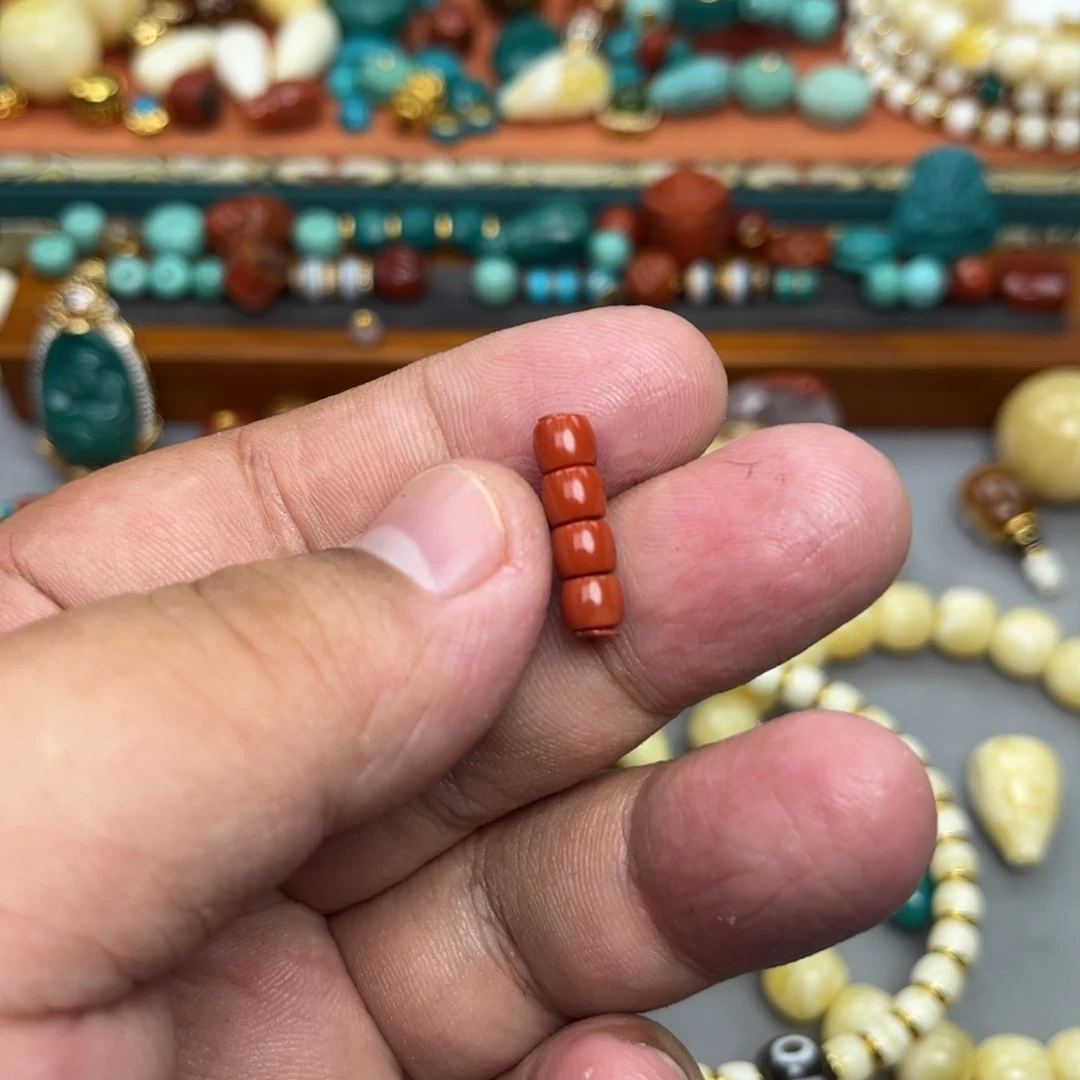 南红玛瑙未镶嵌珠宝奇石18