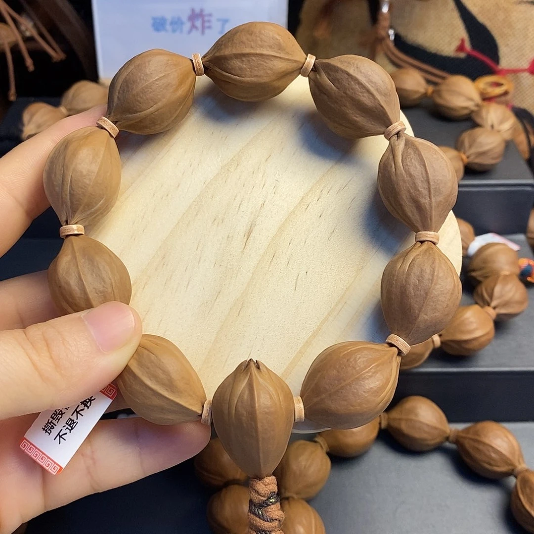 橄榄核手串/手链梅林铁核20/28左右（四花）