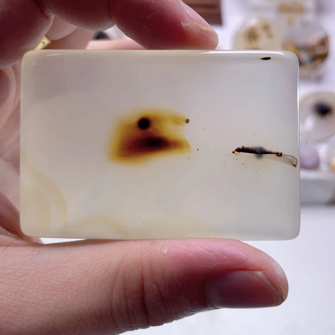 玛瑙/玉髓颈饰合金