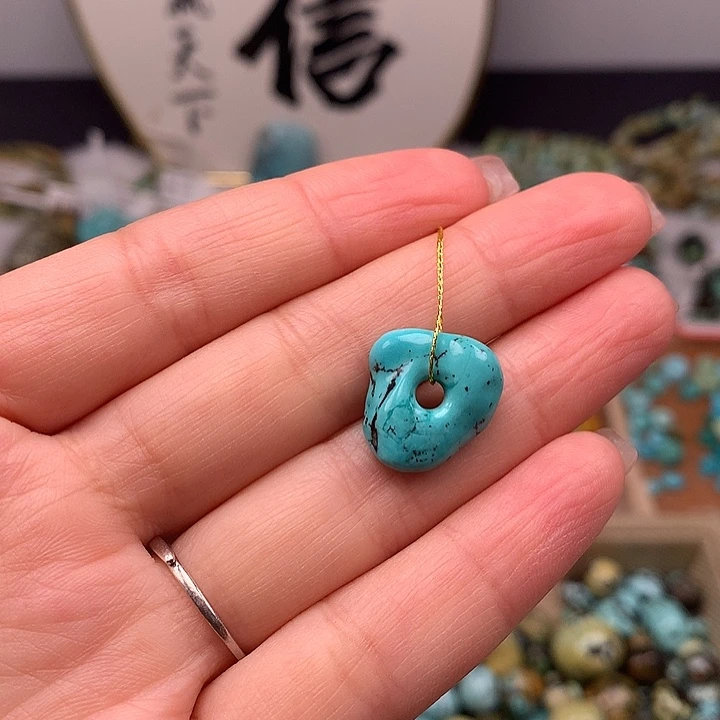 绿松石未镶嵌扣子