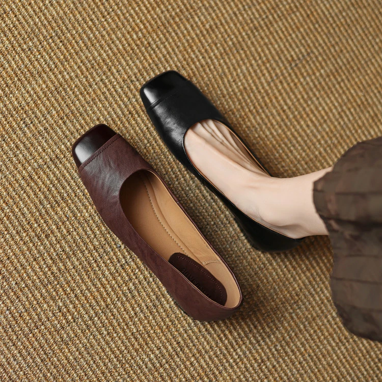 软羊皮复古真皮单鞋女春秋新款方头平底小皮鞋英伦拼色软底豆豆鞋