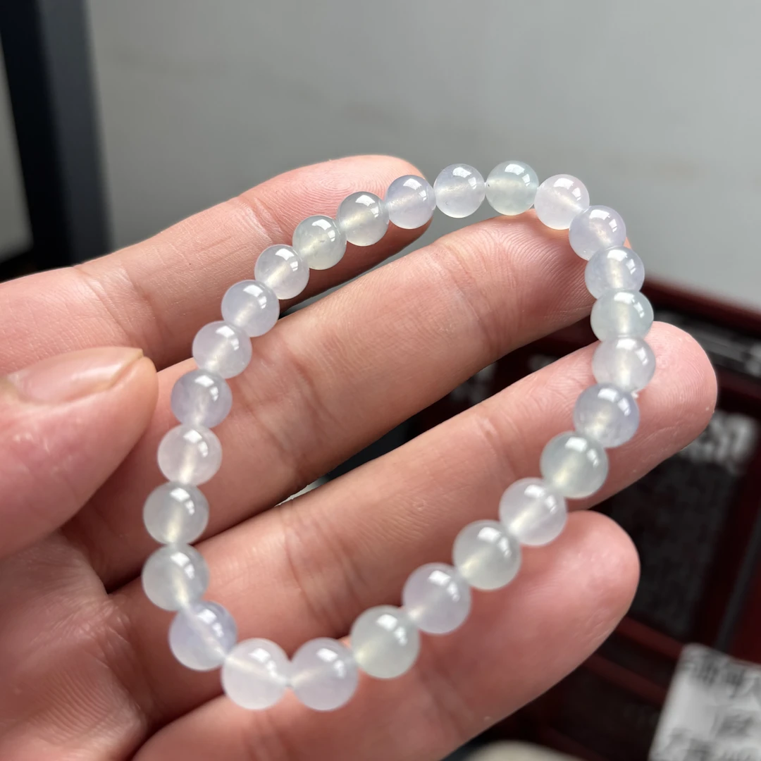 缅甸天然翡翠a货冰种马卡龙卡7*26了