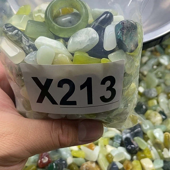 未镶嵌蛇纹石玉鱼缸石