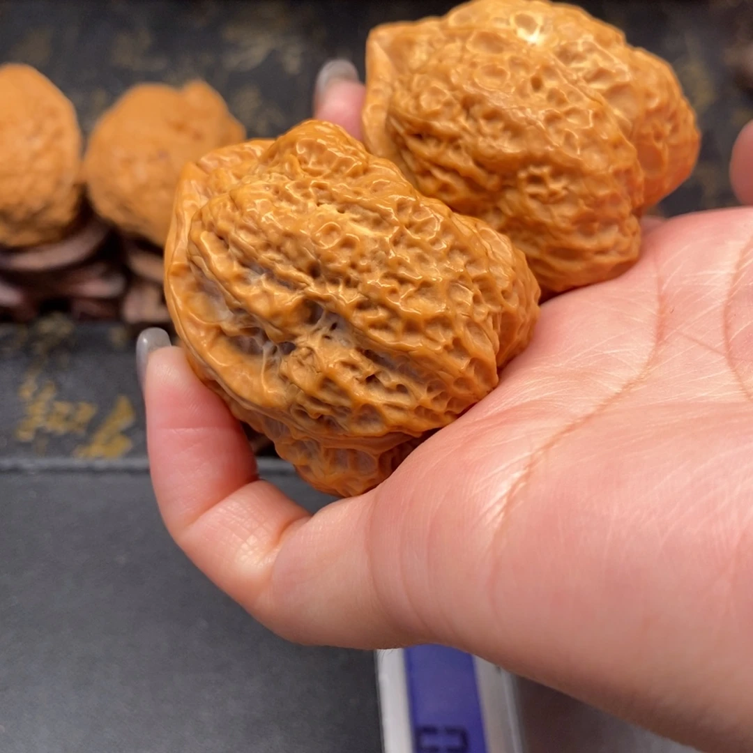 吊坠文玩核桃骨蝉哈摸头