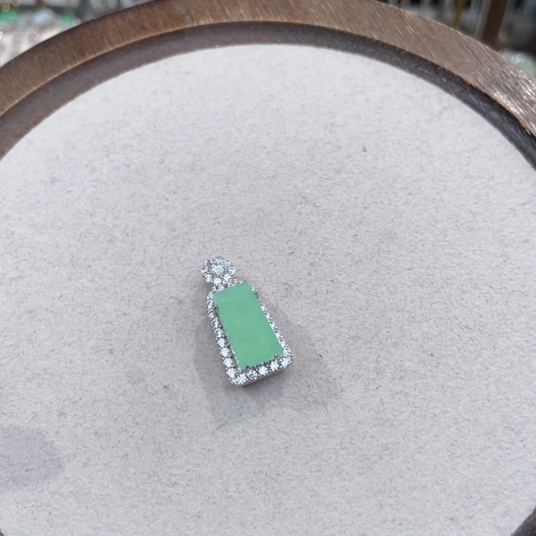 翡翠银S925镶嵌颈饰