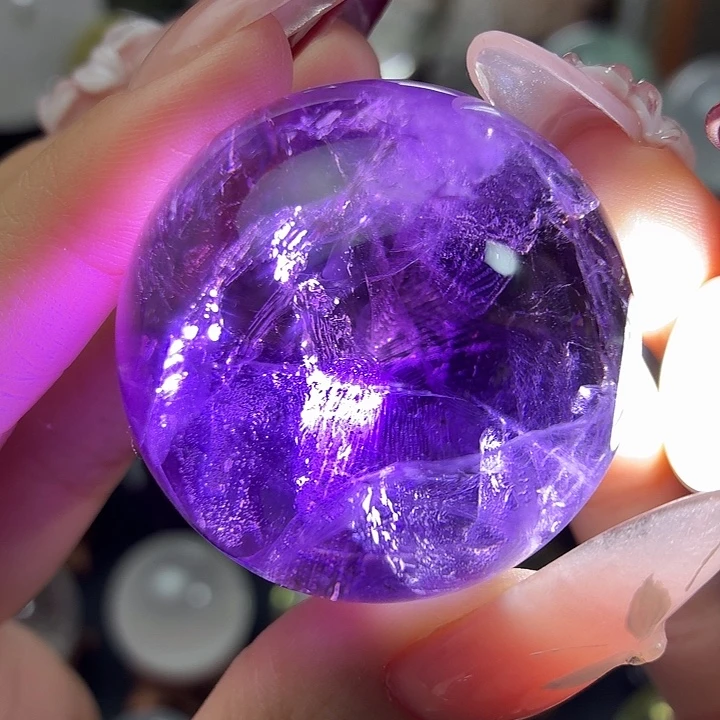 紫晶未镶嵌珠宝半成品40.6mm
