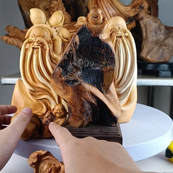 柏木（崖柏）周崖柏两个