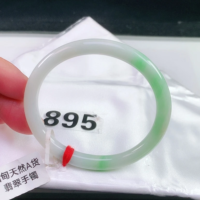 【闪购商品】未镶嵌手镯（贵妃镯）翡翠895
