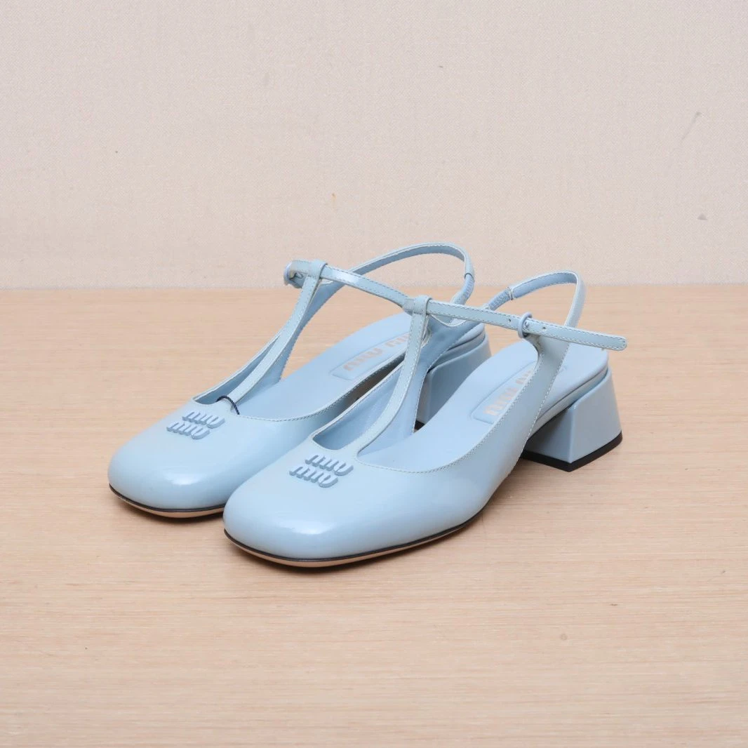 99新 MIU MIU/缪缪 蓝色 漆皮 新款 miumiu 高跟鞋 P215767184