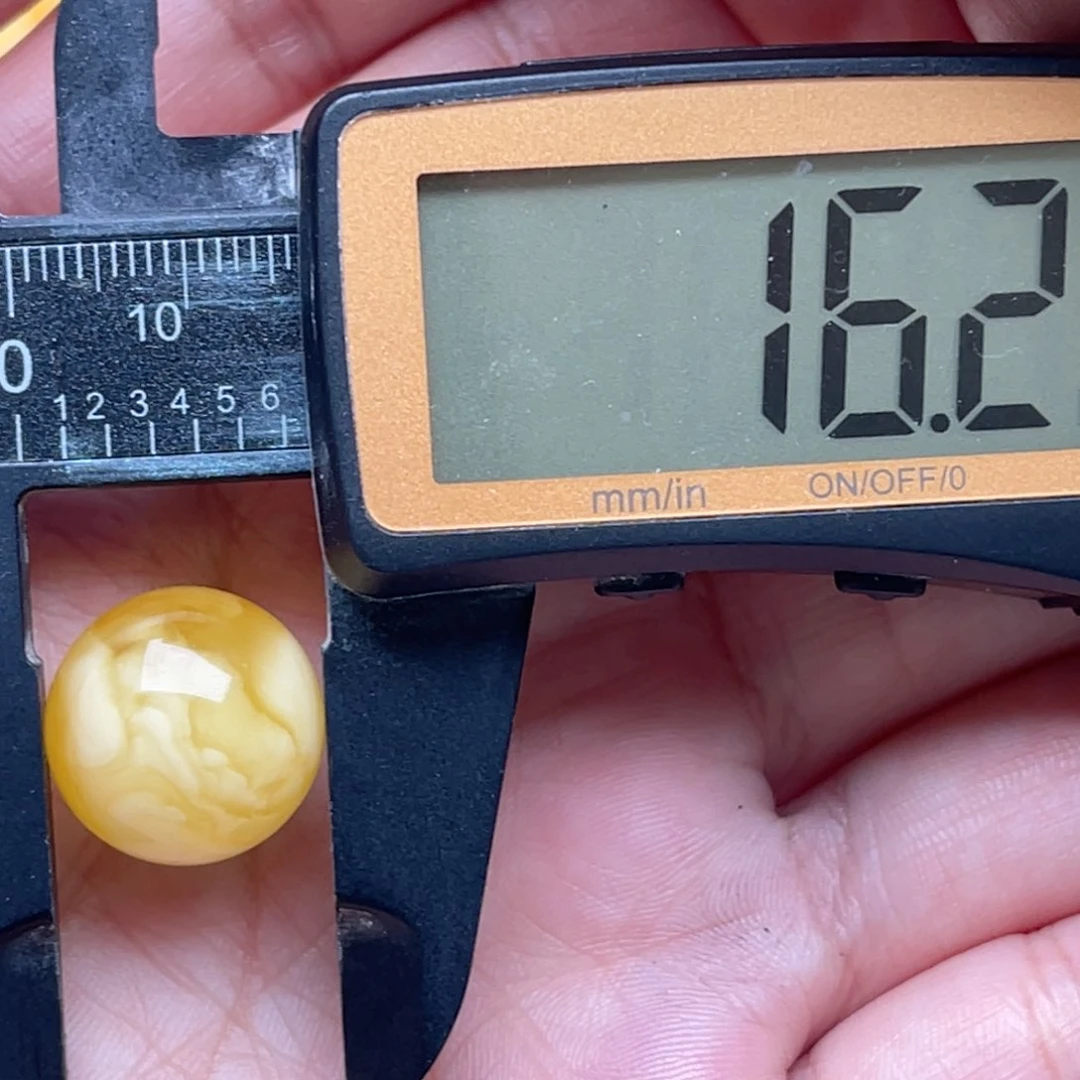 未镶嵌琥珀裸石蜜蜡圆珠梦