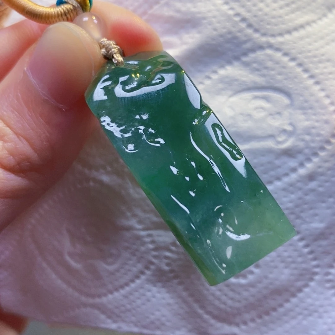 【闪购商品】翡翠吊坠(不含链)未镶嵌4304