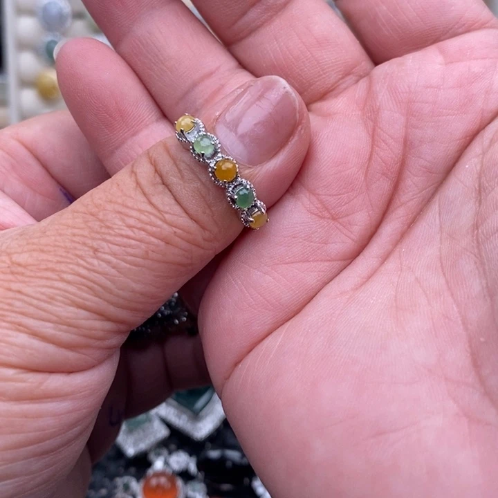 未镶嵌戒指翡翠樱*缅甸