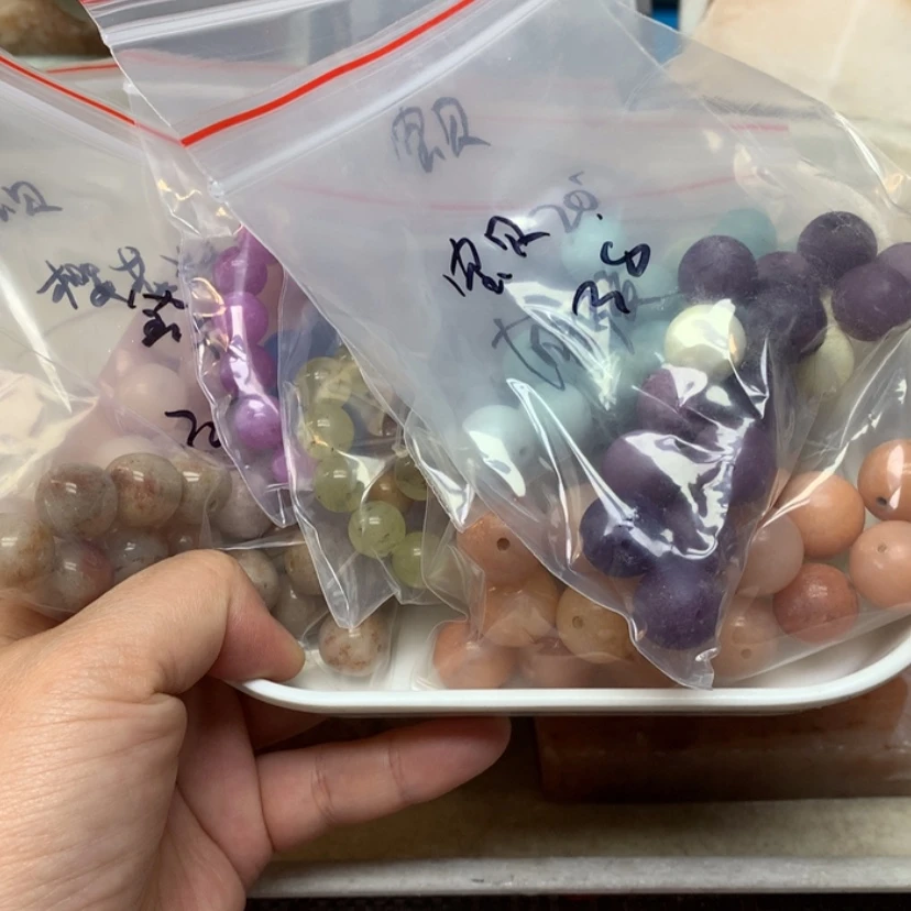【闪购商品】石英质玉手镯未镶嵌宝*