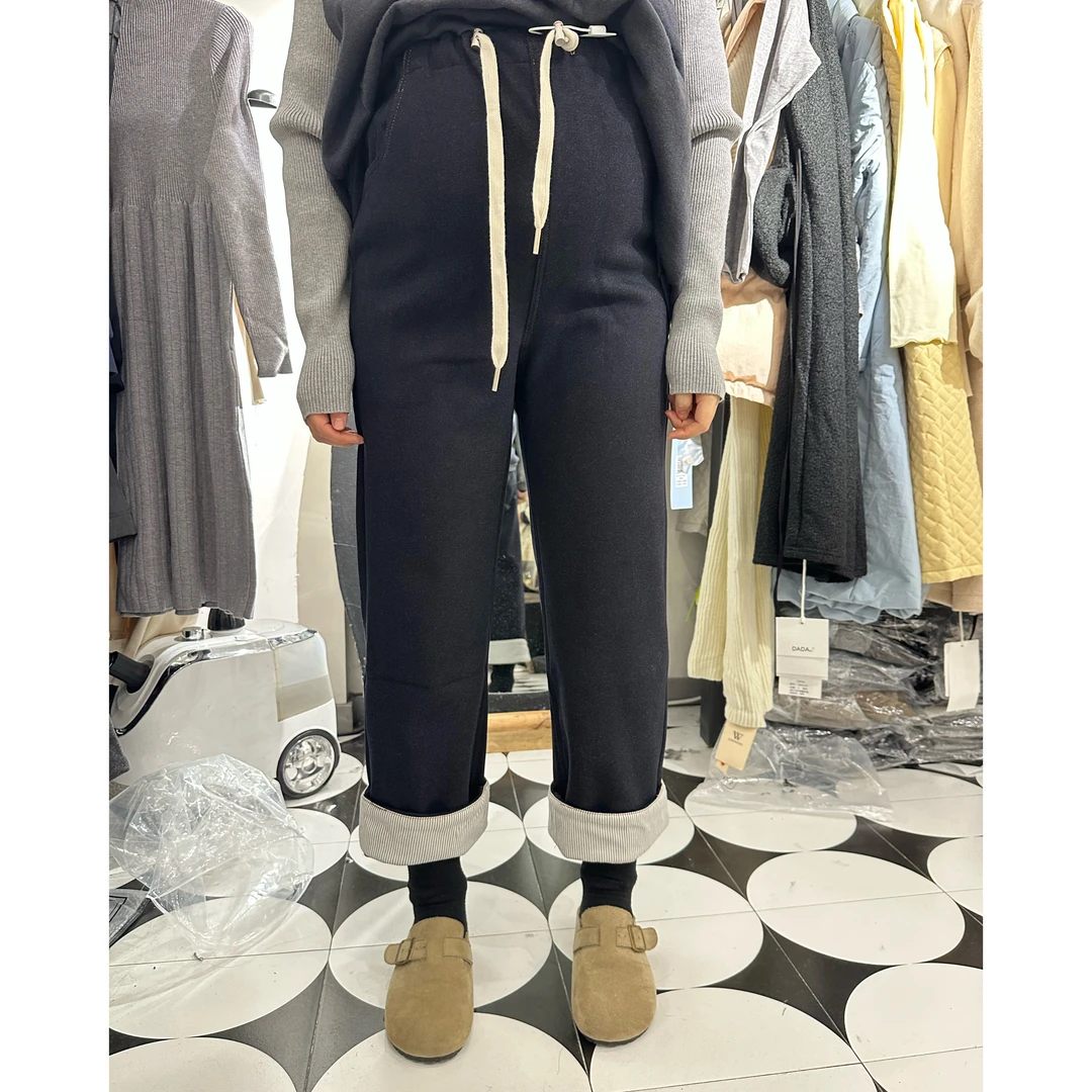 【实体店高品质】孕妈妈九分直筒特殊棉加绒加厚加大弹力