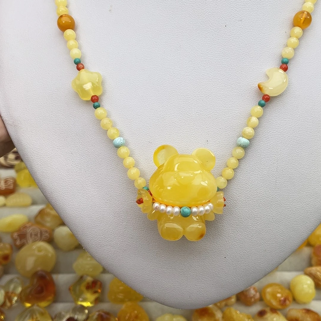 琥珀未镶嵌吊坠(赠链)