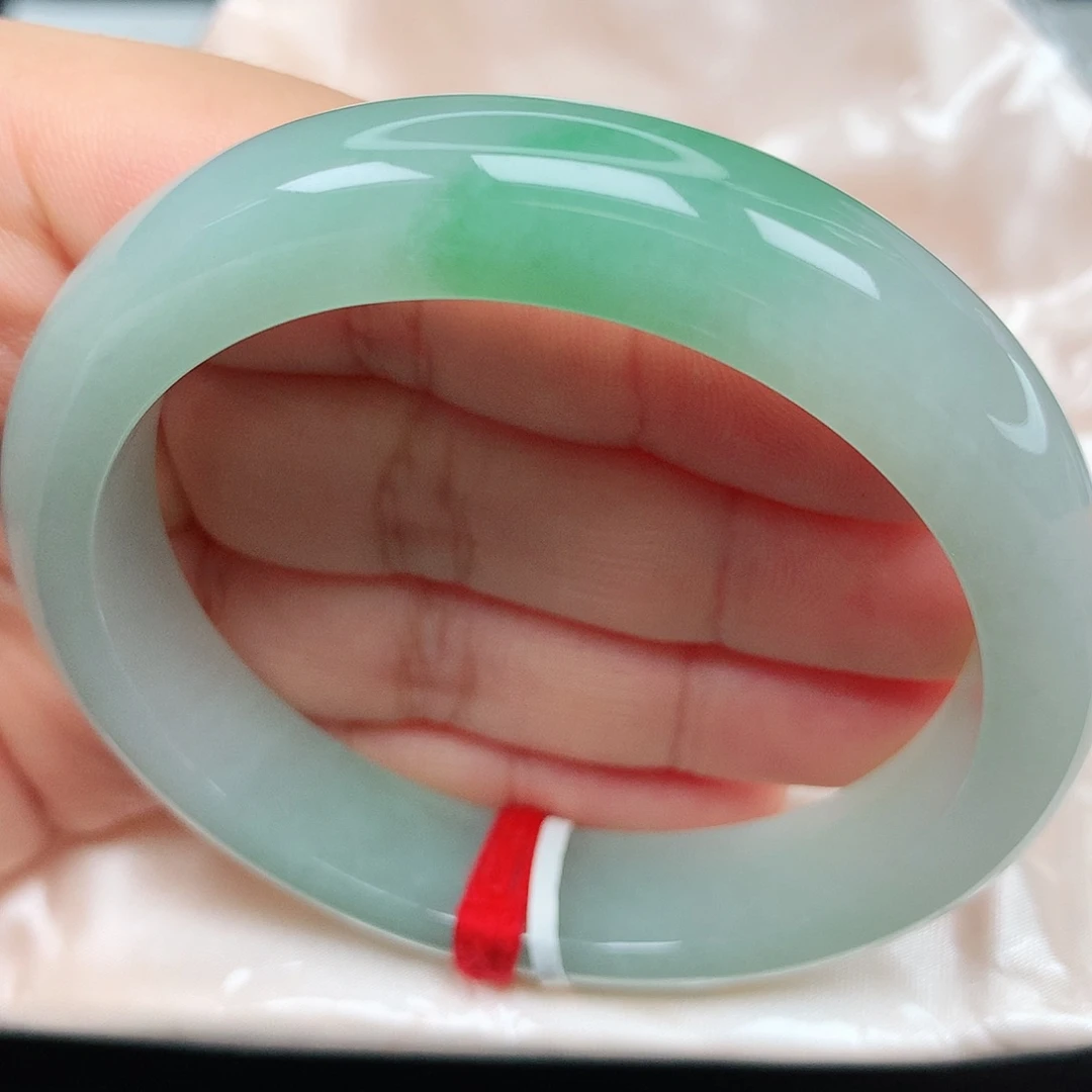 未镶嵌手镯翡翠26冰胶飘绿