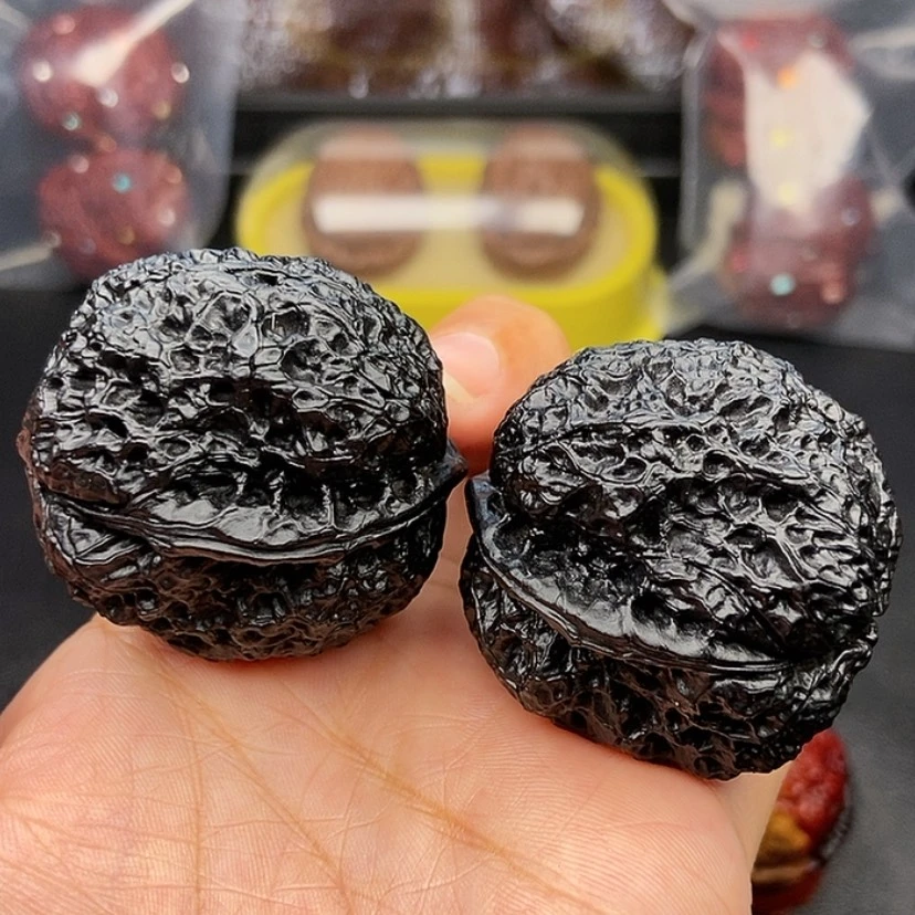 【闪购商品】把件文玩核桃41尺饕餮金蟾55克