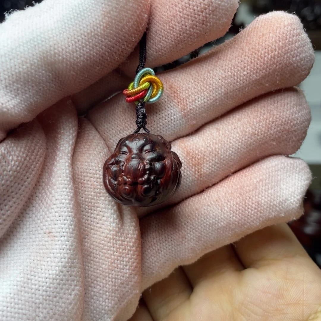 檀香紫檀（小叶紫檀）九尾狐