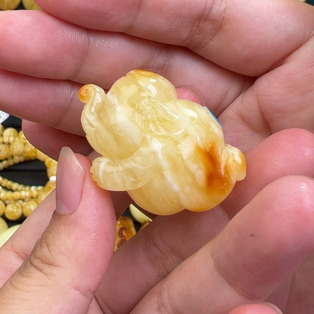 琥珀手链未镶嵌大象
