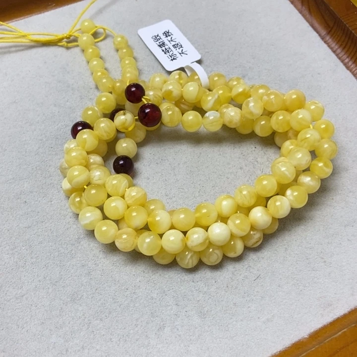 裸石蜜蜡未镶嵌串