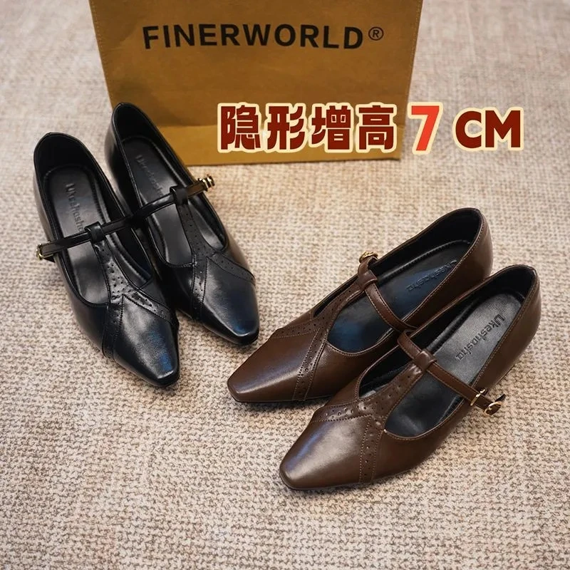 英伦风新款复古黑色尖头气质粗跟平底低跟一字带高级感玛丽珍鞋女