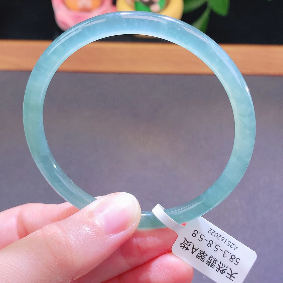 翡翠未镶嵌手镯天然翡翠