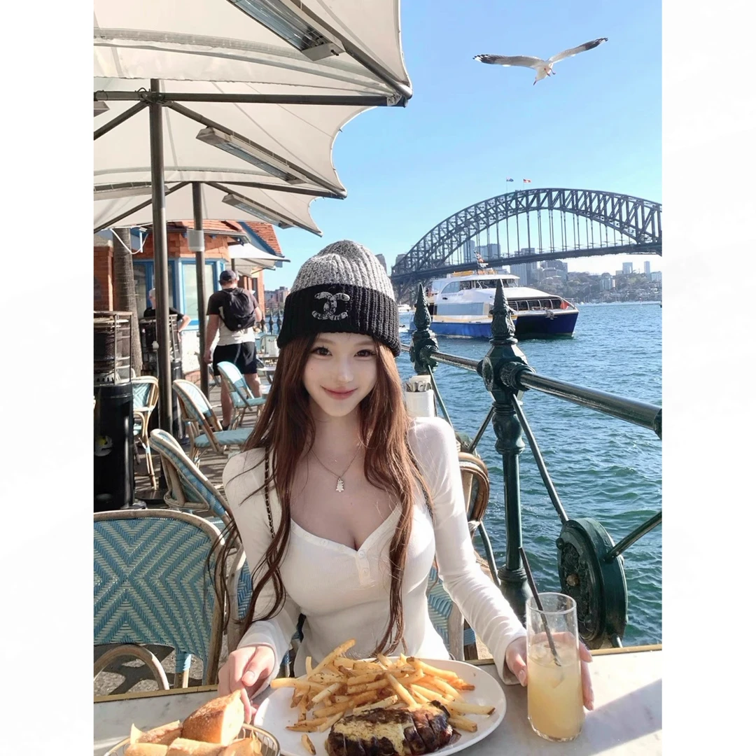 JMSHOP 嫩妹天菜2.0 高囤！ 桃心领修身t恤女秋冬磨毛长袖上衣