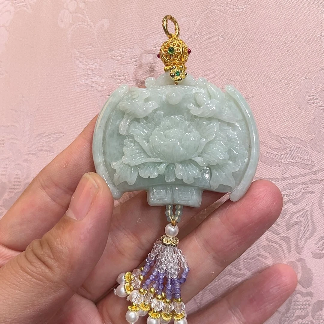 翡翠合金吊坠(赠链)
