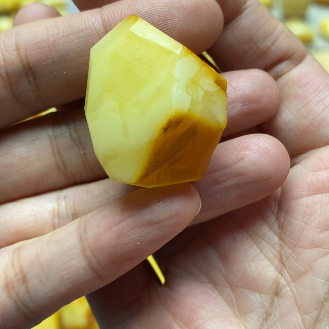 未镶嵌定制琥珀传世琥珀蜜蜡定制