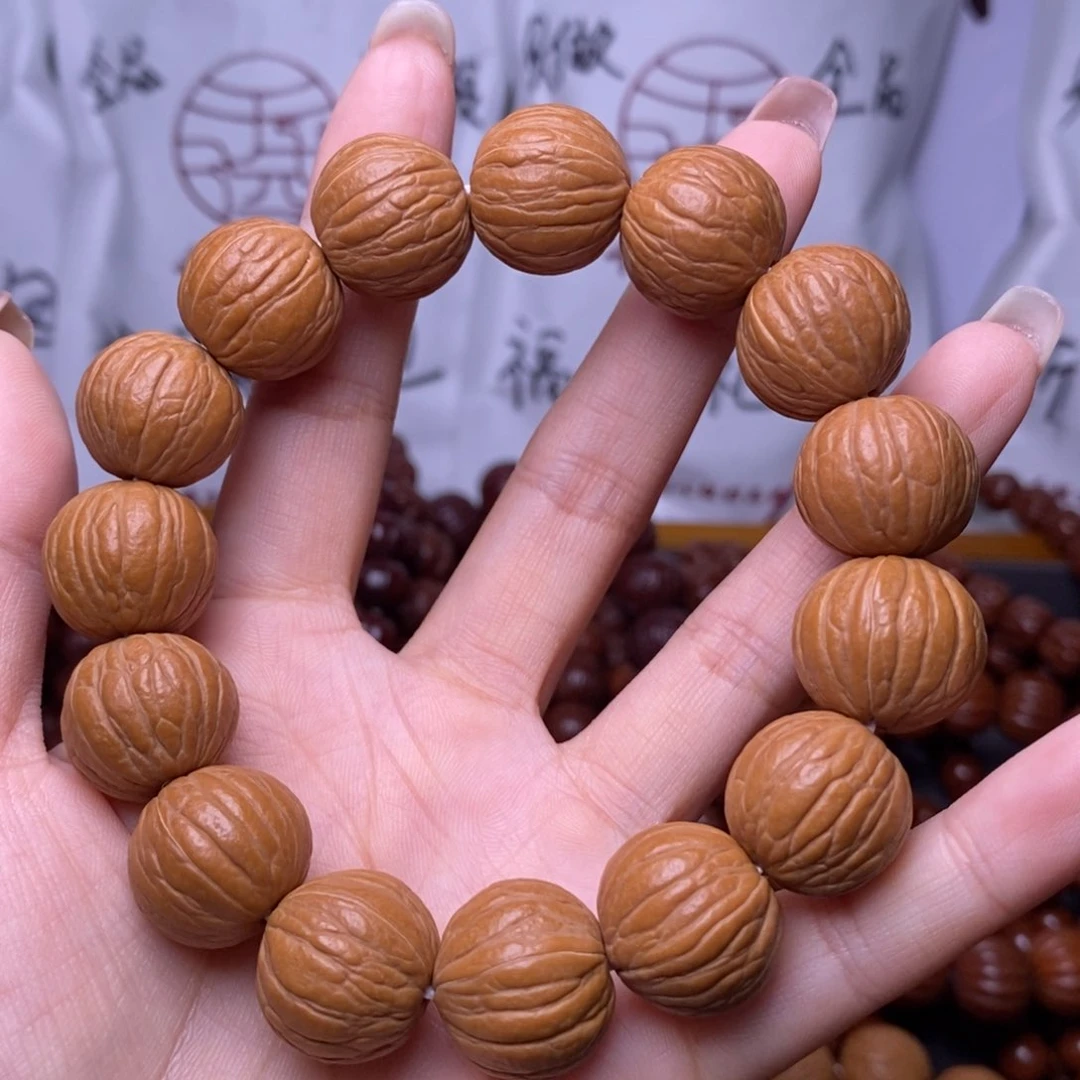 猴头核桃手串聚宝盆