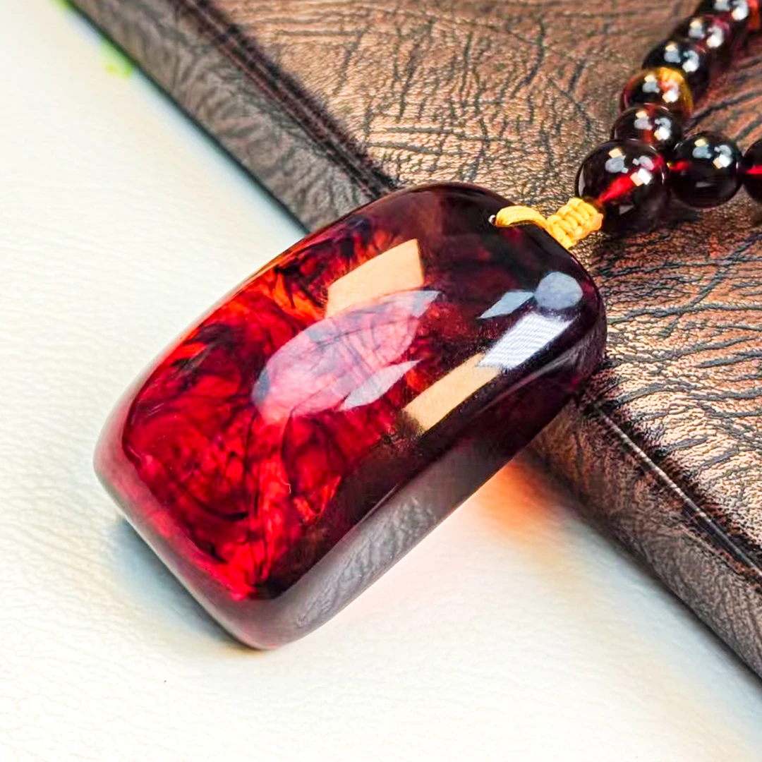 正品保障 血药珀 满血药时尚高端精美紫杉醇DIY无事牌吊坠项链