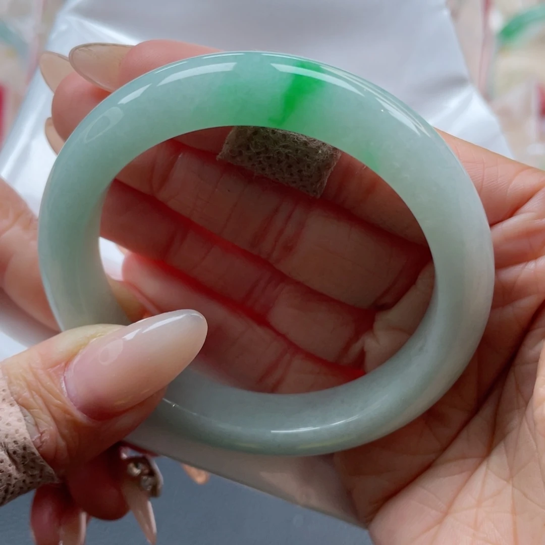 未镶嵌手镯翡翠54.3圈 果绿飘阳绿 色标级别 9号