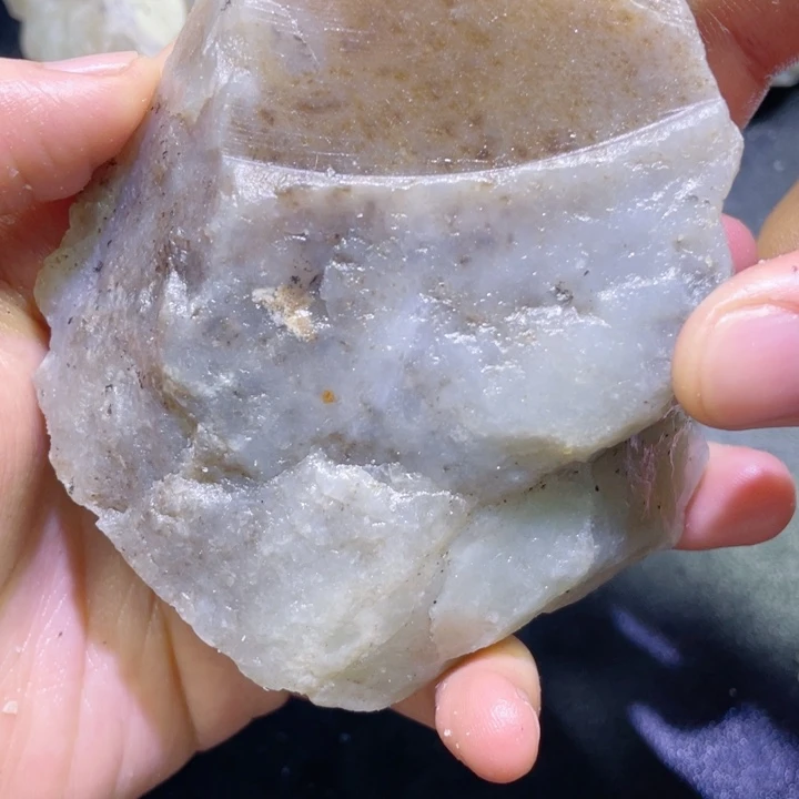 和田玉未镶嵌珠宝半成品