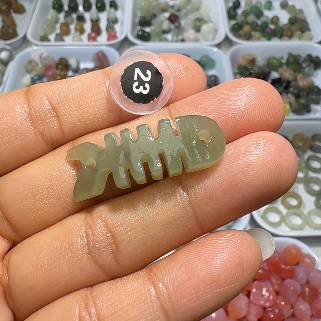 和田玉未镶嵌珠宝奇石