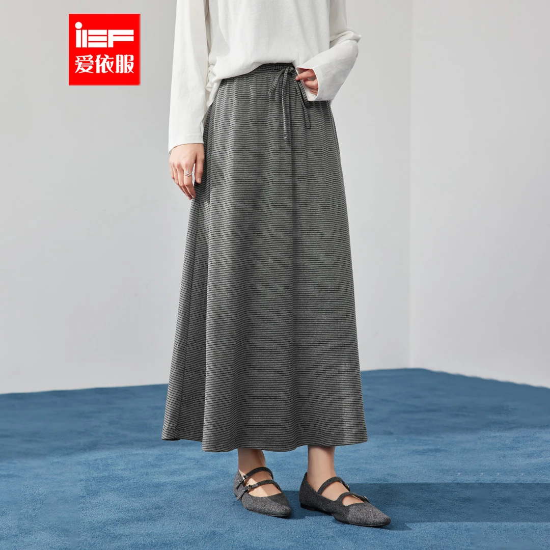 IEF/爱依服半身裙2025秋季新款法式休闲温柔小女人气质条纹单裙