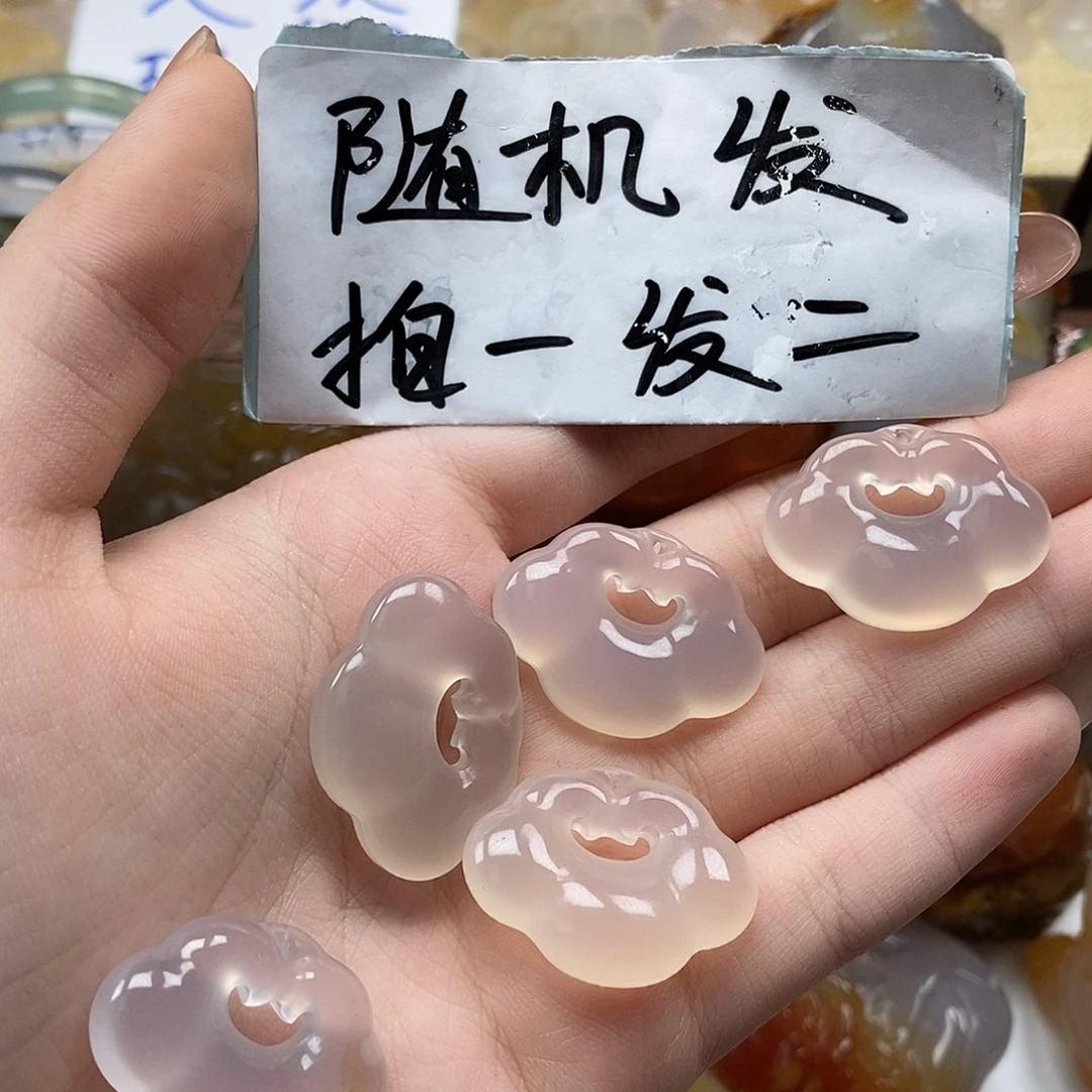 玛瑙/玉髓未镶嵌颈饰