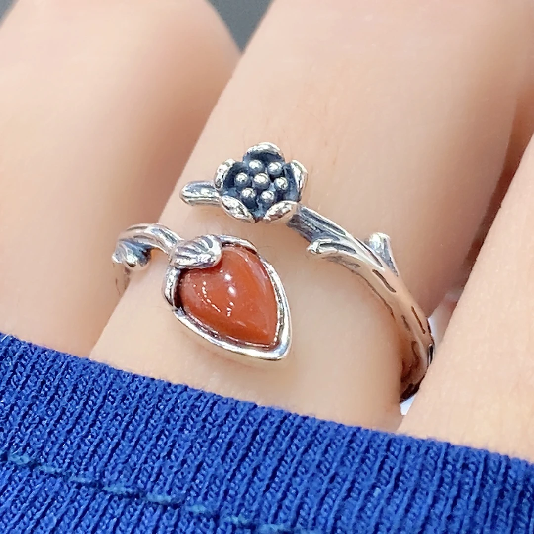 复古做旧上开口两世欢南红戒指