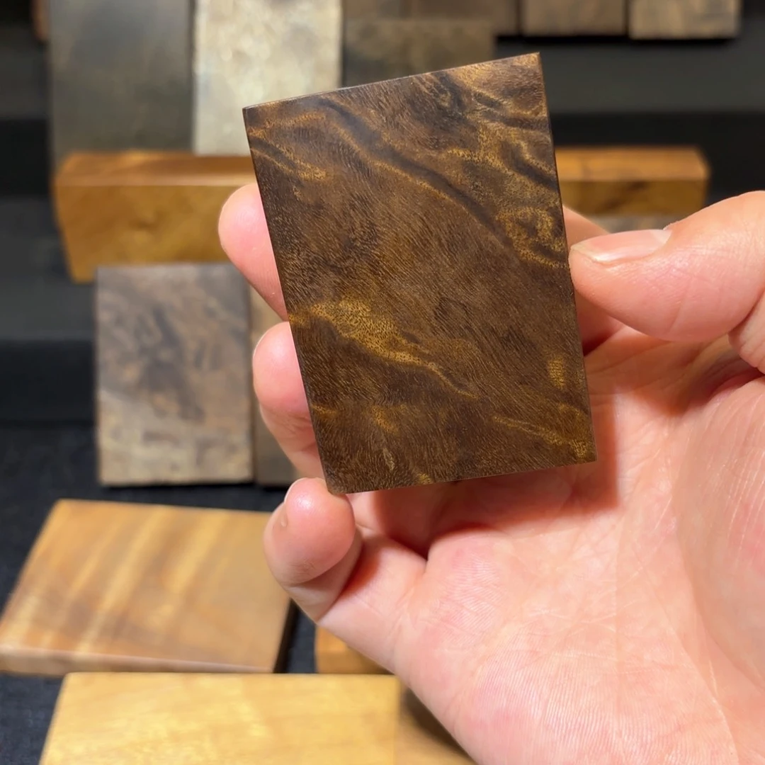 金丝楠小****打金品楠木一物一拍