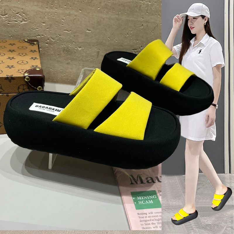 厚底凉拖鞋女夏季外穿2025新款配裙子爆款一字拖明星外穿厚底拖鞋