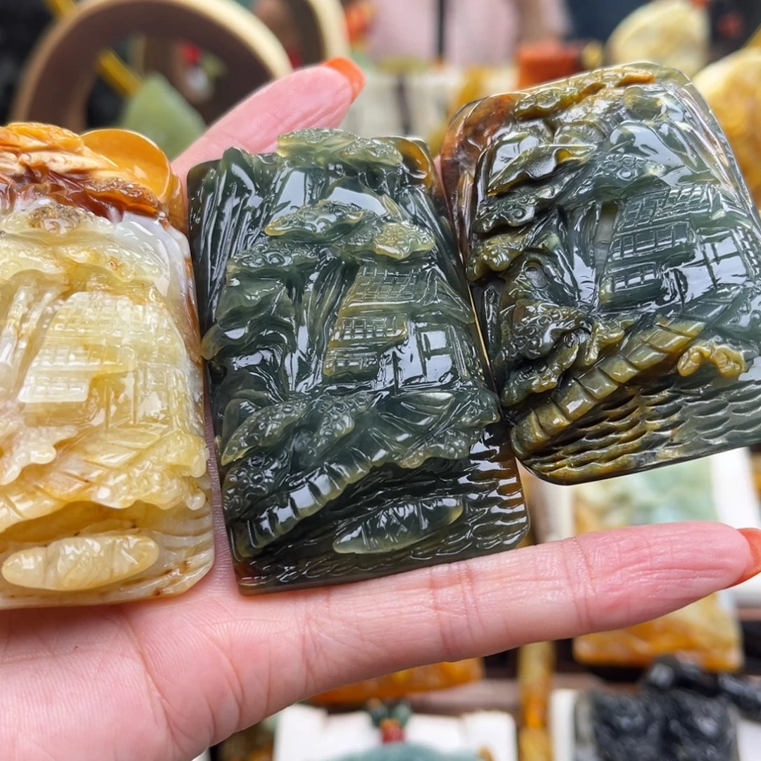 Z***店岫玉未镶嵌挂件挂件