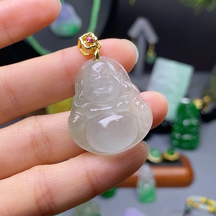 翡翠未镶嵌吊坠(赠链)