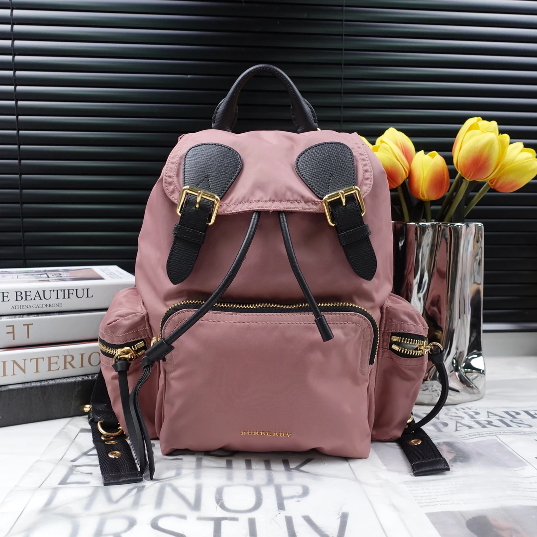 95新 BURBERRY/博柏利 双肩包/T10290422
