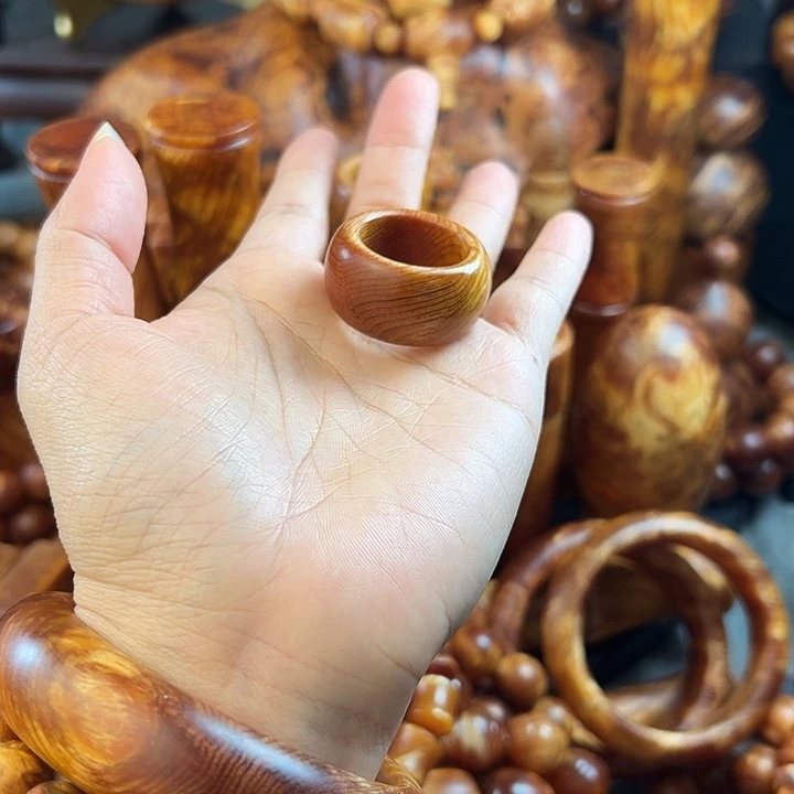 松木（琥珀木）无事牌